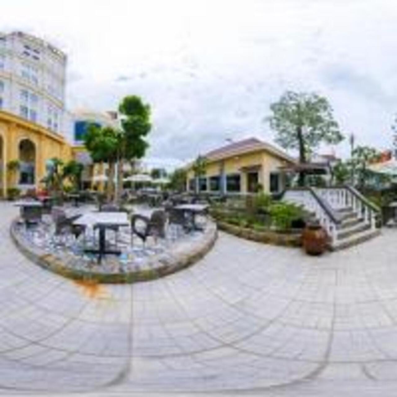Que Toi Hotel Soc Trang Exterior foto
